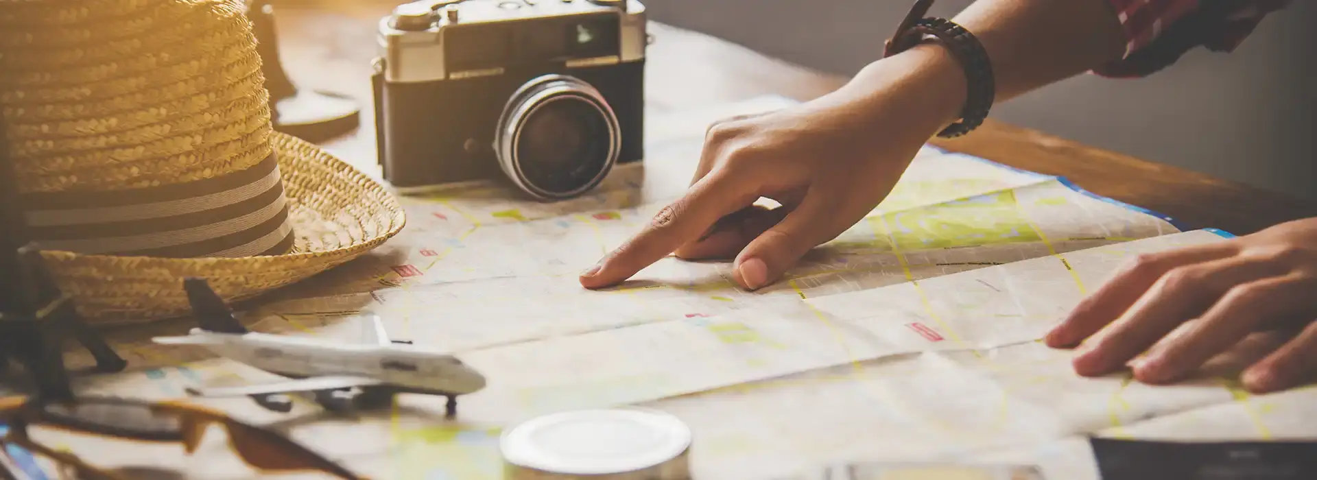 businesspeople-meeting